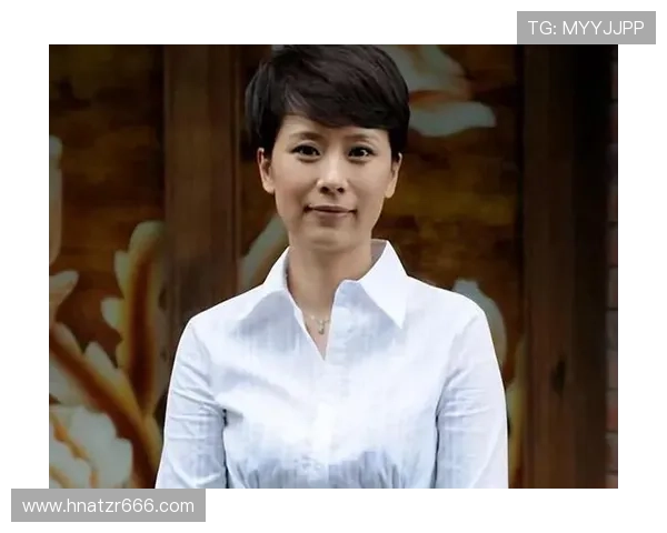 海清:荧屏上的百变女神,演技与人生交织的华美乐章